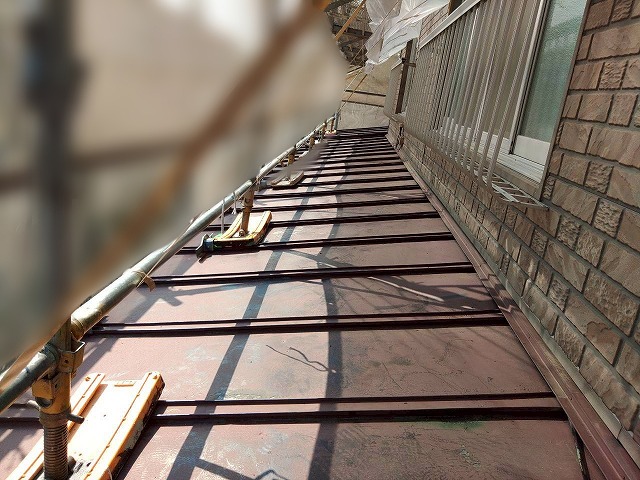 屋根カバー工事施工前の下屋